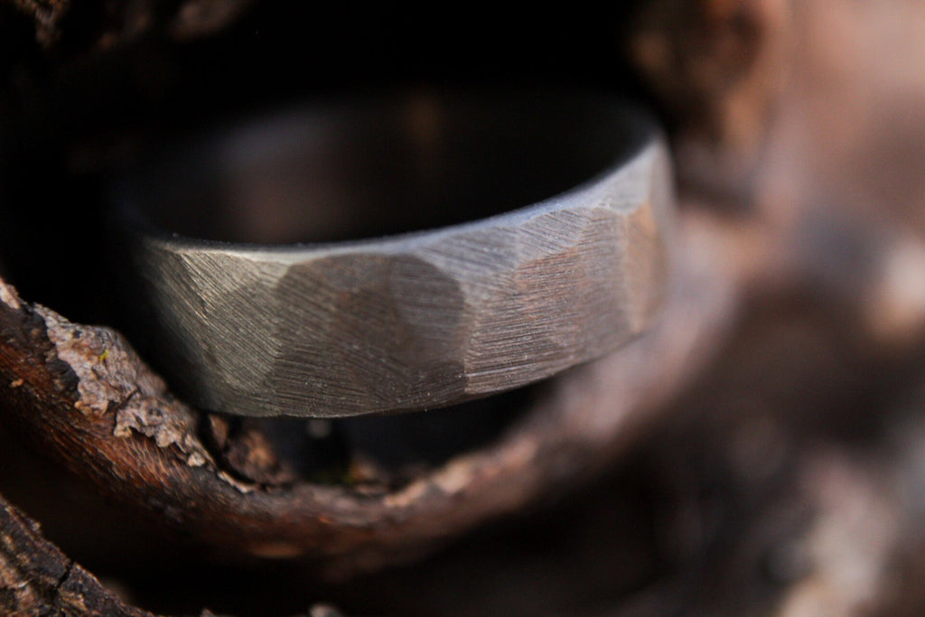 Faceted Black Zirconium 