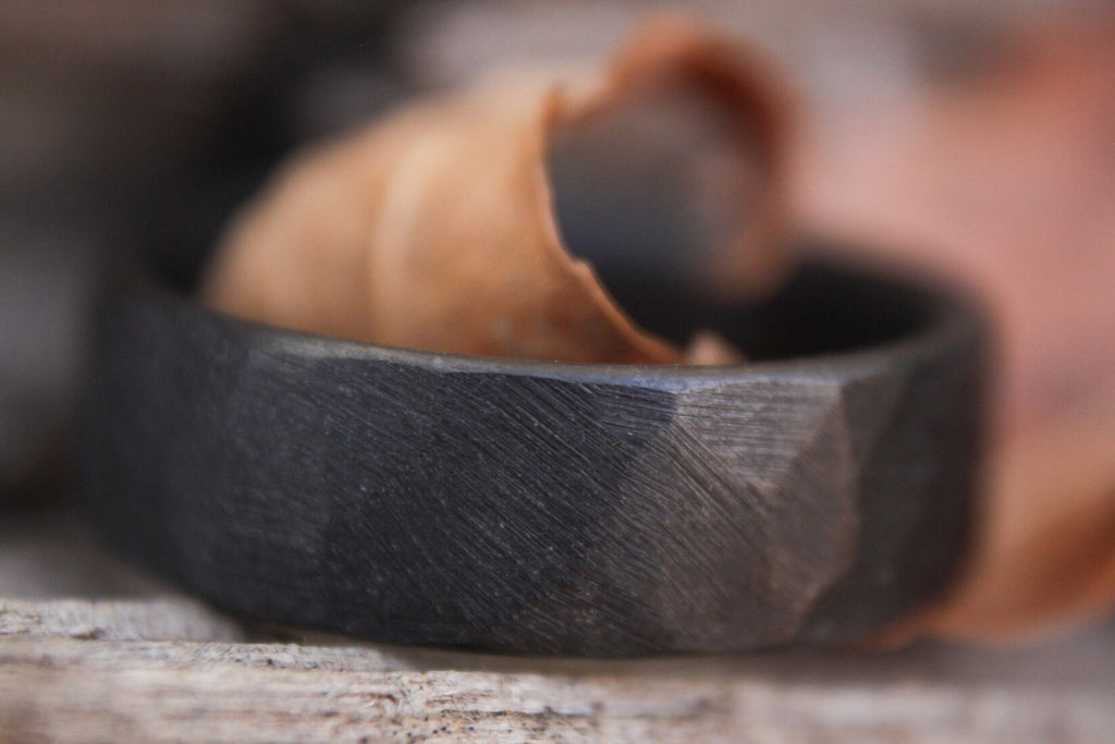Faceted Black Zirconium 